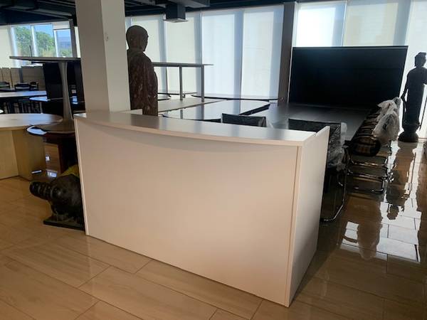 RECEPTION DESK SHELL 6' WHITE GRAY 1
