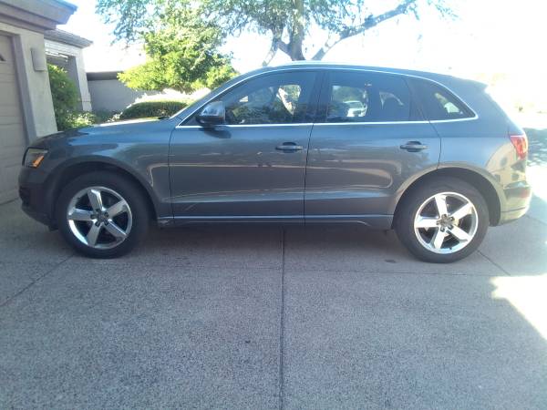 Audi Q5 2012 76K mi Silver Gray Leather Sunroof 1
