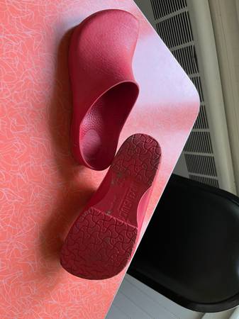 BIRKENSTOCK CLOGS 1
