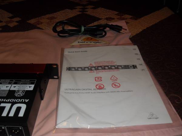 Interfaz de audio Behringer ADA-8200 - $100 (Wasilla, Alaska)63470280582273122