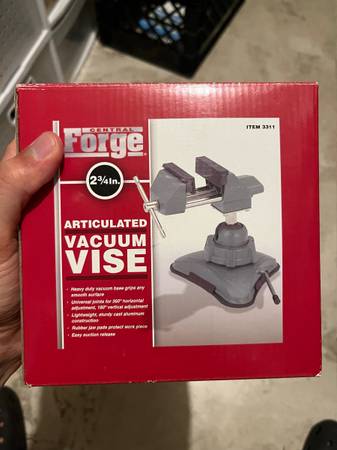 Articulated Vacuum vise 1