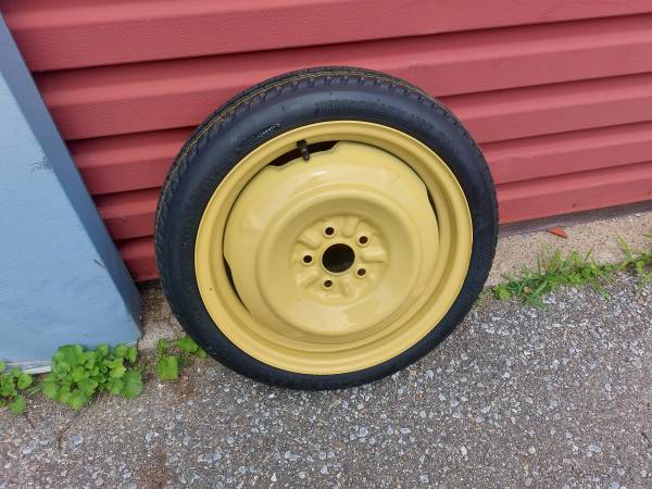 2004-2009 toyota prius spare tire 1
