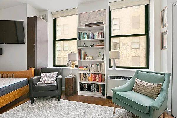 $3,495 Live in the Light, A Spacious Apartment with Premium Touches (Financial District)63912047841795121