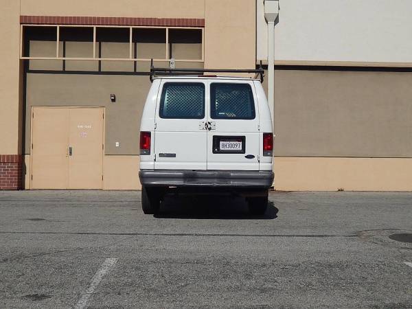 2007 Ford E-series E 250 - Photo 6
