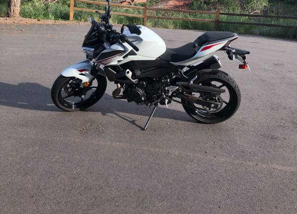 2022 Kawasaki Z400