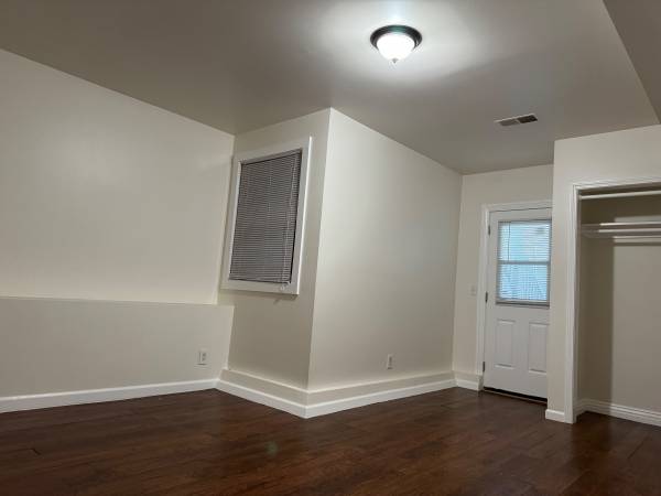$1,400 / 1br - $1,400 Available Now:1 large Bedroom with Internet &Utilities Included (ingleside / SFSU / CCSF)63165687690113121