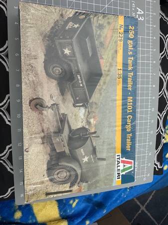 Italeri 1/35 scale Model kit 229, 250 gal. Tank trailer & M 101 Cargo 1