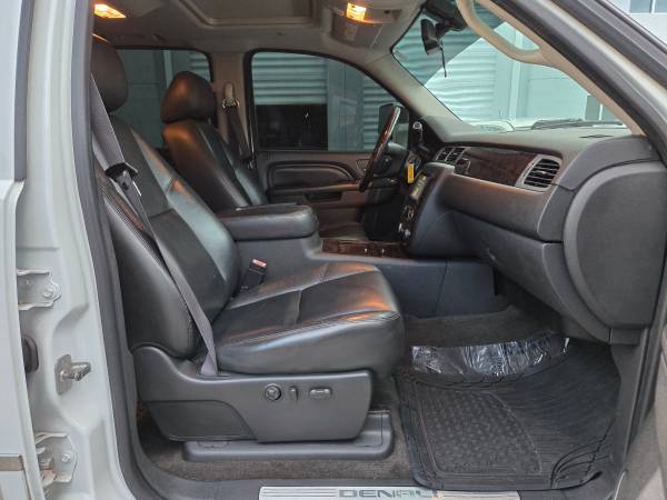 2011 GMC Sierra 2500HD Denali - Photo 15