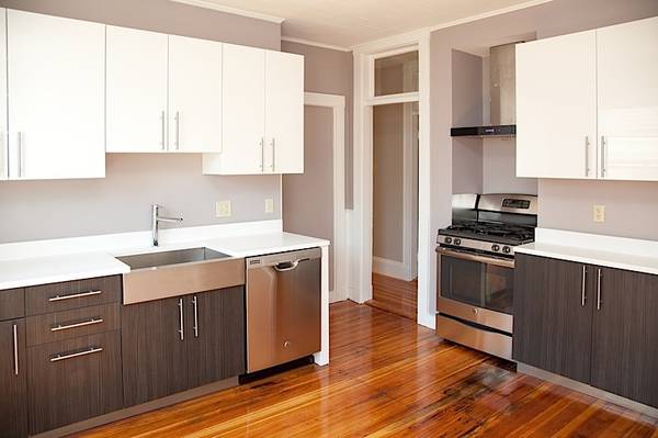 $845 / 5br - Room for Rent | 21 Granite Street Unit 1 | Available Now (Somerville)63828265025793121
