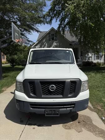 2015 Nissan 2500 hd - $8,20063613323724673120
