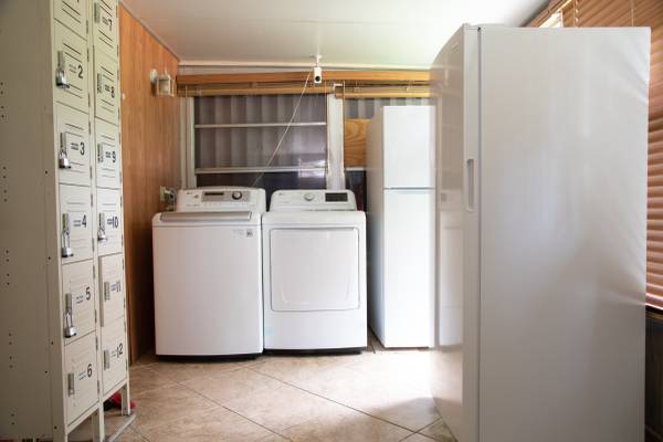 $160 / 3br - WOMANS SOBER  RECOVERY  HOME (pompano beach)63379590079617124