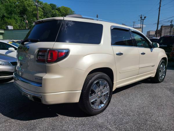 2015 Gmc Acadia Denali AWD GARANTÍA DISPONIBLE - $11,995 (Rauls Auto Sales)63613637241473124