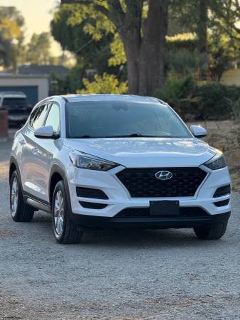 Hyndai Tucson 2019 - $8,600 (Sun Valley)63615976245121121