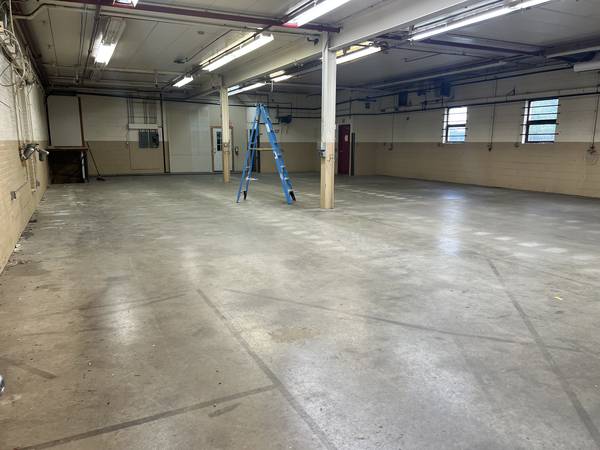 $5,200 / 4800ft2 - Almacén Comercial (4800 pies cuadrados) - ¡Disponible ahora! (Minneapolis)63868701143171122