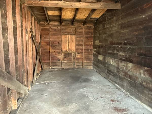 $175 / 18031ft2 - Garage For Rent (Schenectady)63788856334721121