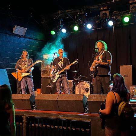 Guitar/Bass lessons that really work (ONLINE and North Valley)63405519109889123