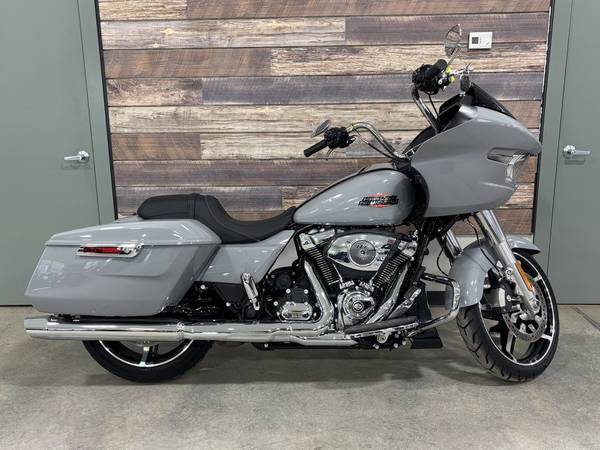 2024 Harley-Davidson FLTRX - Road Glide V Twin 1