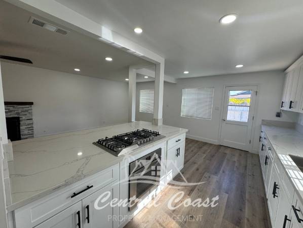 $4300.00 / 4br - 4 Bed/2 Bath Multi-Family Unit Home in Santa Maria, CA - $430063850012278787120