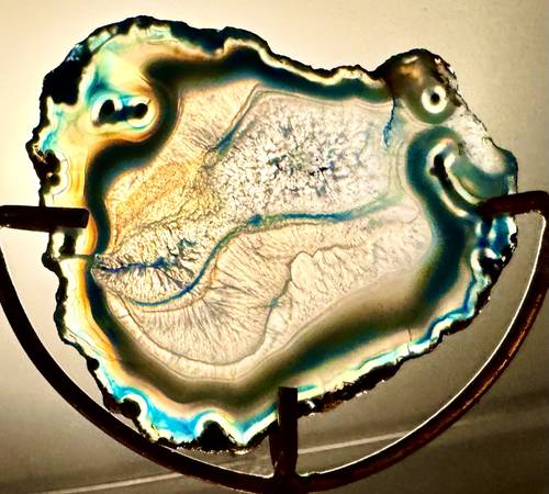 Beautiful rainbow slice agate 1