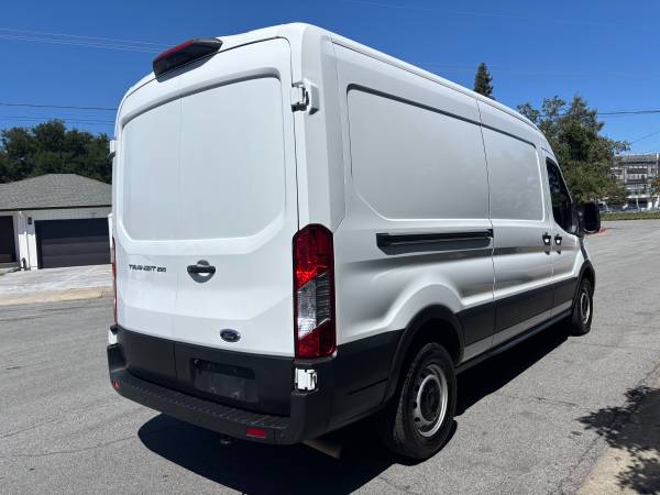 2023 Ford TRANSIT 250 MEDIUM - Photo 12