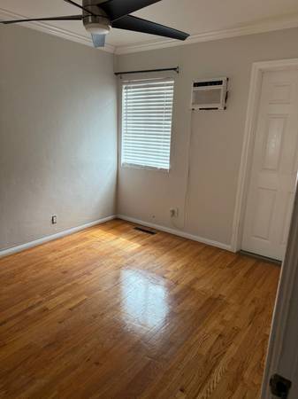$1,200 / 2br - House for rent (National City)64037223673985120