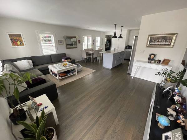 $8,500 / 3br - 1264ft2 - Casa Unifamiliar en Barrio Prime de La Jolla (La Jolla)63701605293313122