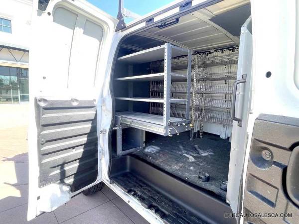 2013 Chevrolet Express 2500 - Photo 11