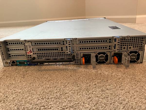 (4) Dell PowerEdge R720 servers - $275 (Mill Creek)63470268701313121