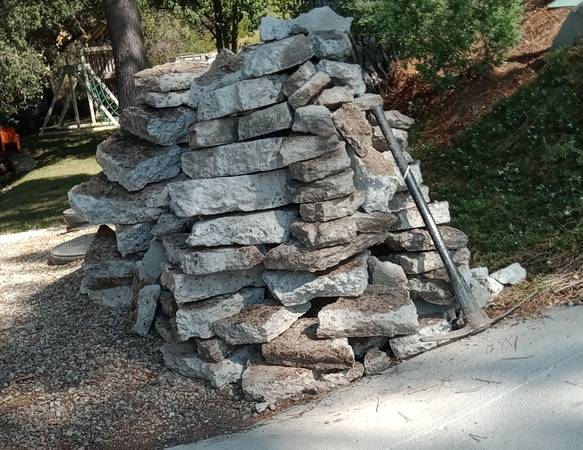 Concrete slabs for garden walls 1
