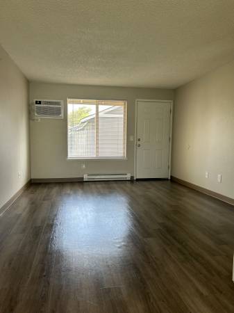 $1,380 / 2br - 675ft2 - ¡Dos dormitorios renovados y 1 baño! ¡Solicite hoy!!!! (Richland WA)63686597090051124
