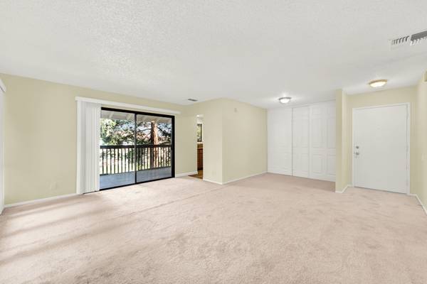 $2,000 / 2br - Great 2 bed 2 bath Condo in Antioch -- AVAILABLE NOW !!! (pittsburg / antioch)63880135652737123