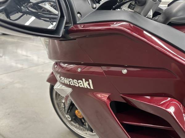 2009 Kawasaki ZG1400B9F SKU:31301 - motorcycles/scooters