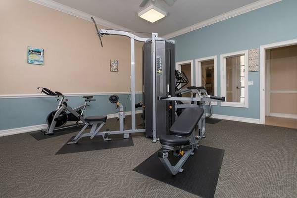 $999 / 1br - 810ft2 - Remarkable Amenities, Close to Shopping and Beaches! Join the Waitlist (Port St. Lucie)63823722938369120