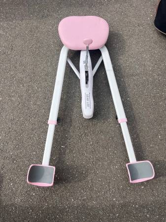 Leg Stretcher - Leg Split Machine - Ballet, Cheer Leading, 1