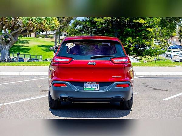 2016 Jeep Cherokee Sport 4dr SUV - $10995.0063624739727491124
