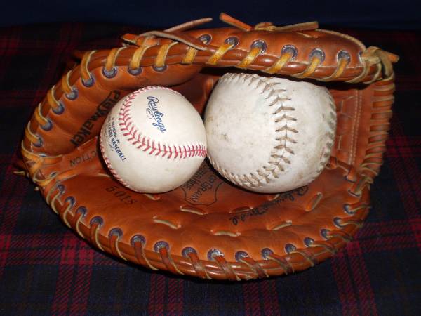 First Base, Baseball Gloves, Left Hand 1