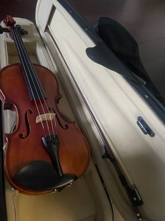 Violin with Case 1