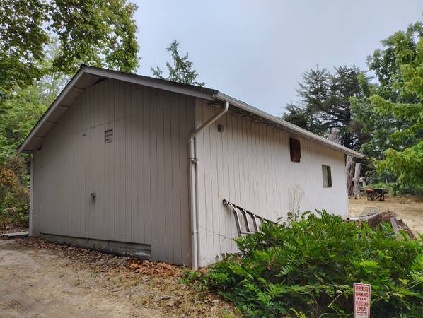 $800 / 700ft2 - Commercial building for rent (sebastopol)63845957566337122