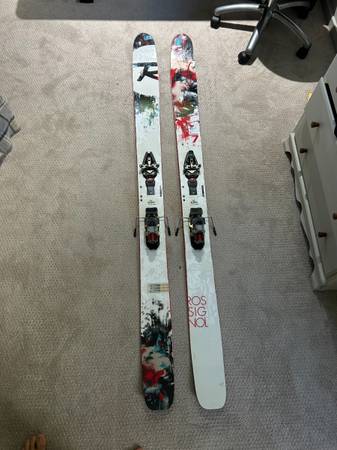 Rossignol Squad 7 Skis/Dynafit Beast Bindings 1