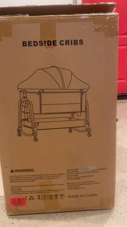 Bedside crib 1