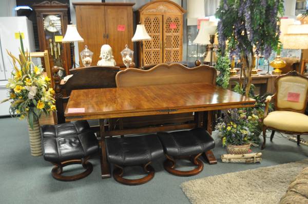 Save Hundreds Dining Tables, Chairs, & More SAT 10-2 ET Estate Sales 1