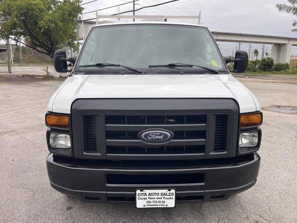 2013 Ford E-Series E 250 - Photo 9