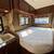 2017 Thor Freedom Elite 24ft  Motorhome 6 thumbnail