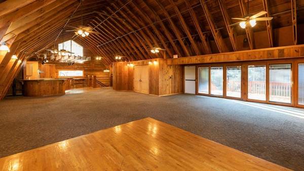 $1,705 / 2br - 1100ft2 - On-site Management, Ceiling Fan, Controlled Access (11185 Anderson Lakes Pkwy, Eden Prairie, MN)63666914102529121