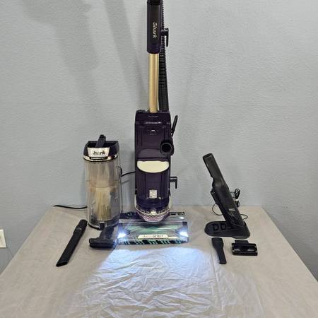 shark powerdetect duo-clean powered upright with handheld vacuum az4002 1