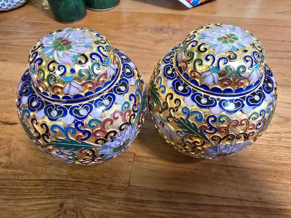 vintage Chinese cloisonné enamel ginger jars with matching lids and st 1