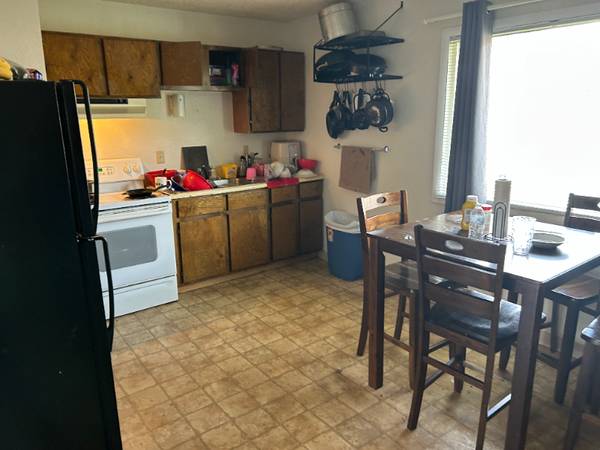 $2300.00 / 3br - 3 bd 1 bath house63656975801473121