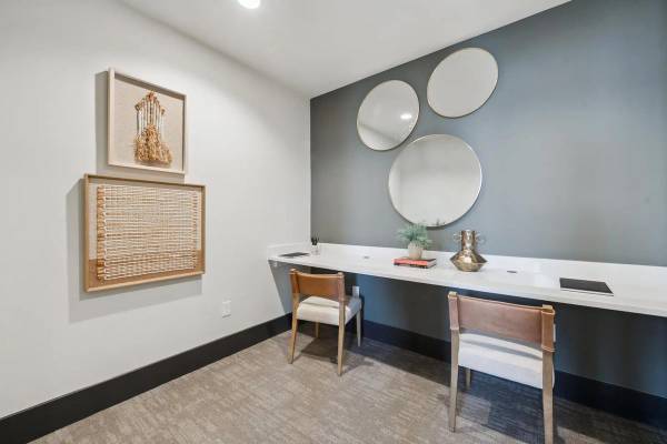 $2.215 / 3 habitaciones - 1580 pies² - Repisa solar con tumbonas, juego de shuffleboard (Sendero)63310799694339122