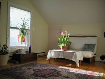 $875 / 2br - 600ft2 - Spacious, private upstairs suite (Como SE/ U of M)63868698356225123