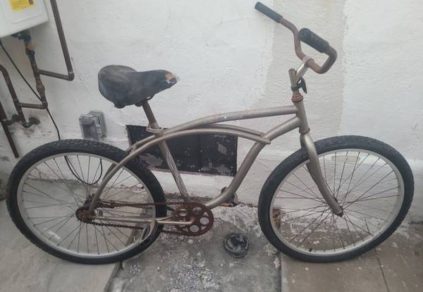 Beach Cruiser Bicycle 1